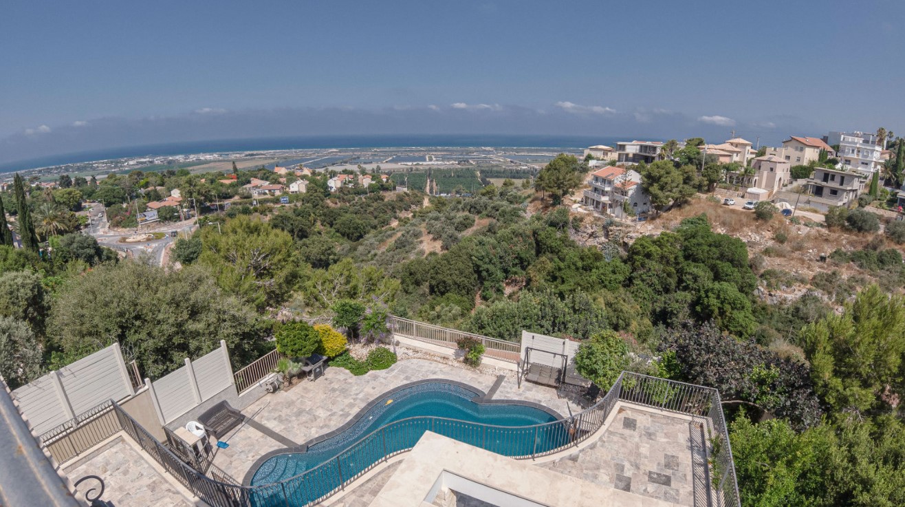 The Cliff Estate
